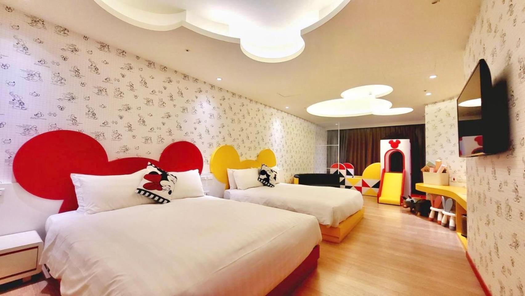Grand Bay Resort Hotel Heng-ch'un Exterior foto Hello Kitty themed hotel room